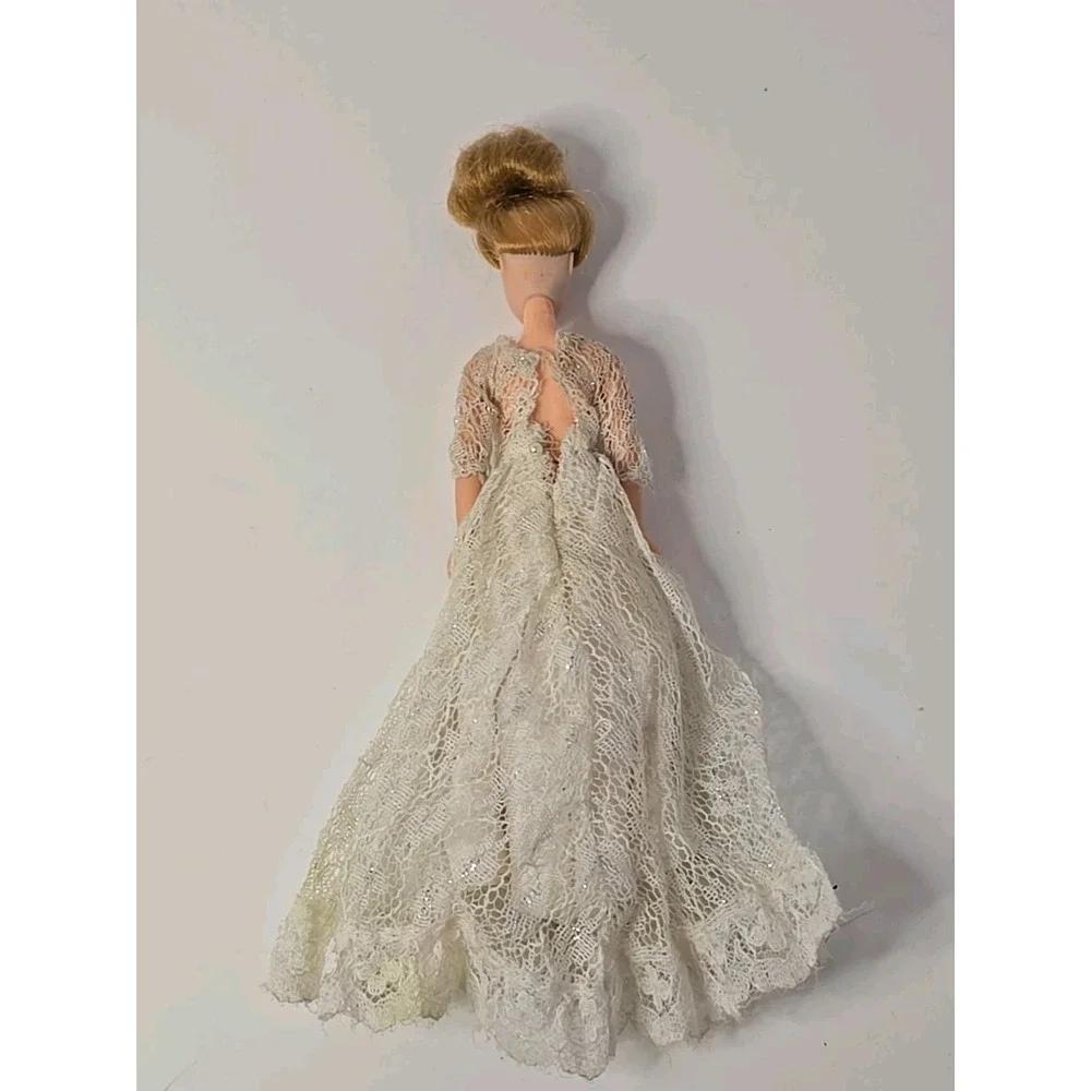 Vintage Topper DAWN BRIDE DOLL in Wedding Bell Dream